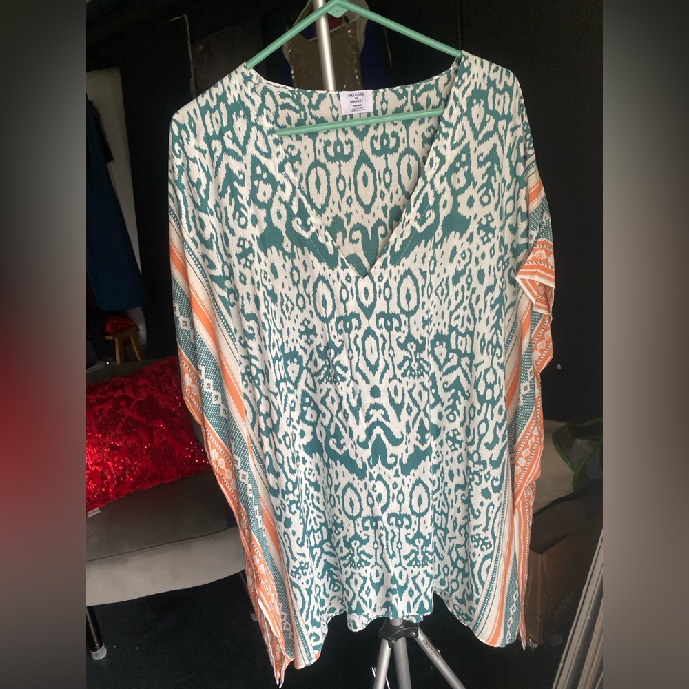 Melrose and Market White and Green Relaxed Tunic
